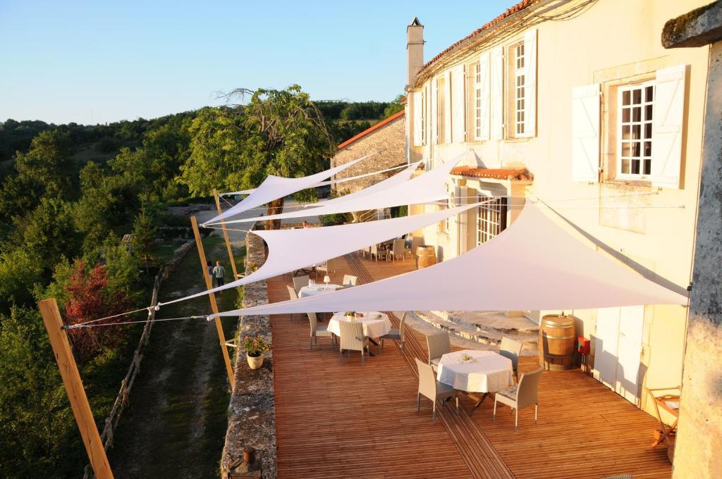 Dirac Logis Hotels Domaine Du Chatelard מראה חיצוני תמונה